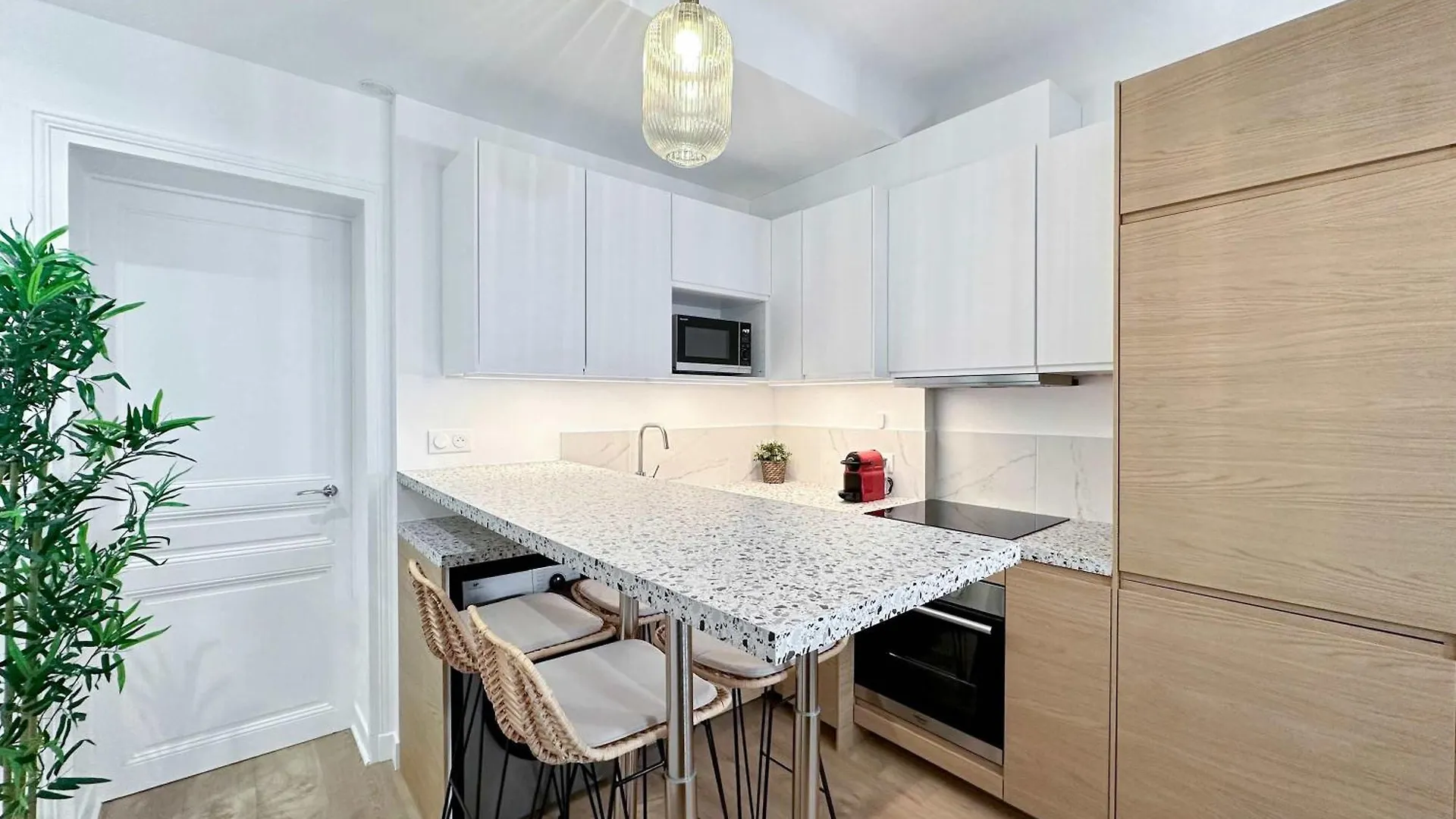 Brand New Flat Near Eiffel Tower Apartment